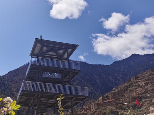 茂县防火瞭望塔近日正式投入使用(茂县扑火员名单)