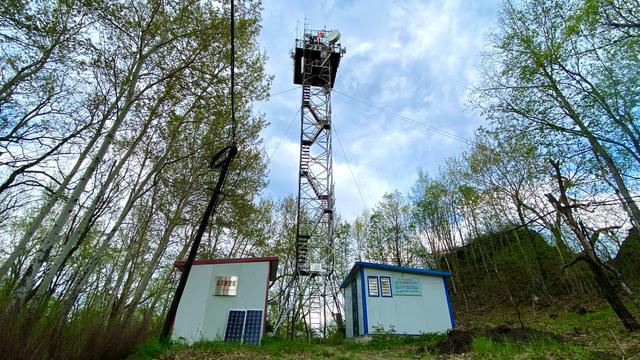 「奋斗者 正青春」18年坚守只为守护祖国北疆“绿色长城”01:52(用青春守卫边疆的句子)