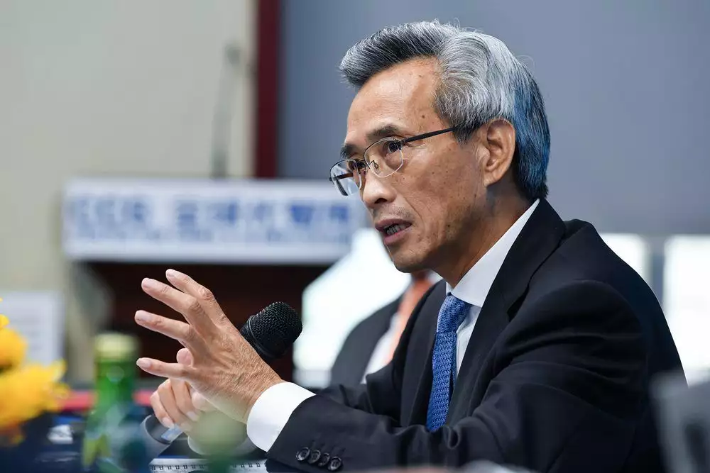 林松添向外国驻华大使解释中国疫情防控为何坚持“动态清零” ,建议换位思考