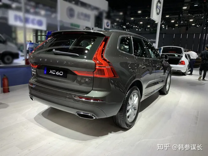 沃尔沃XC60现金优惠超11万元 裸车最低多少可以入手?28万吗?(沃尔沃xc60降价促销)