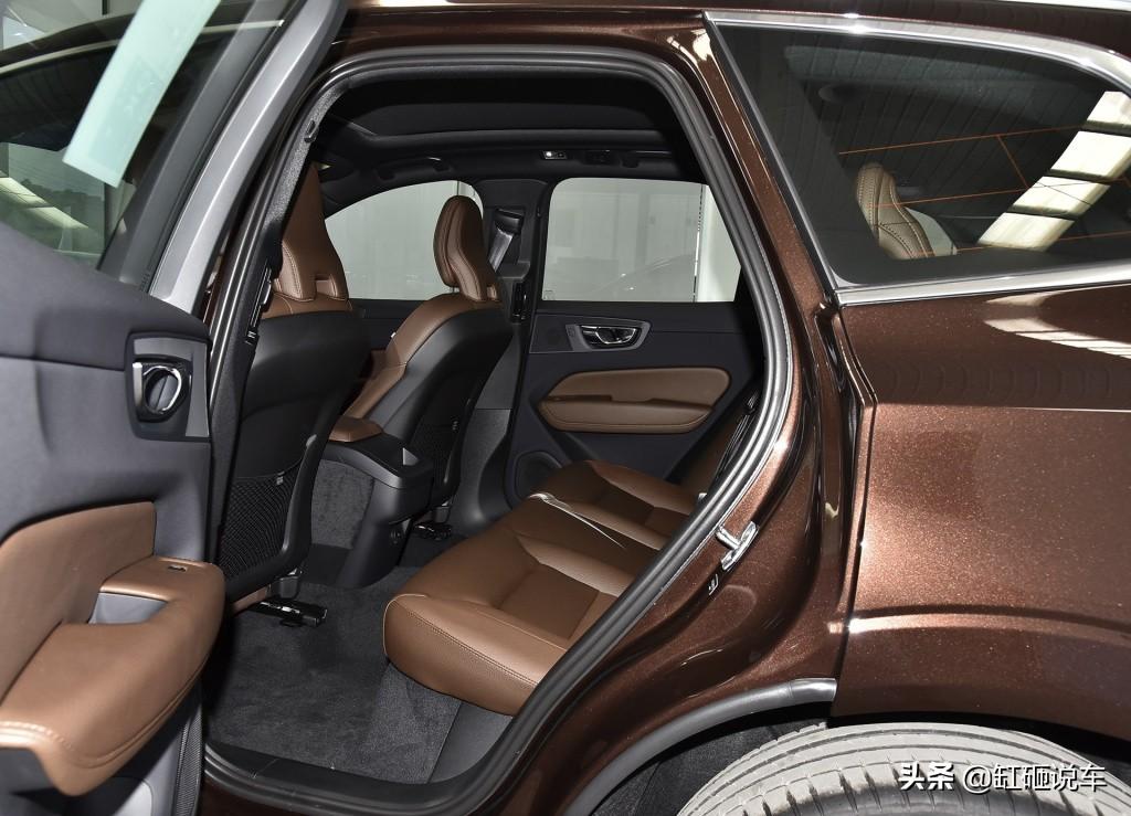 务实的沃尔沃XC60,250匹马力,优惠7万,空间大还安全(沃尔沃xc60 2021新款配置)