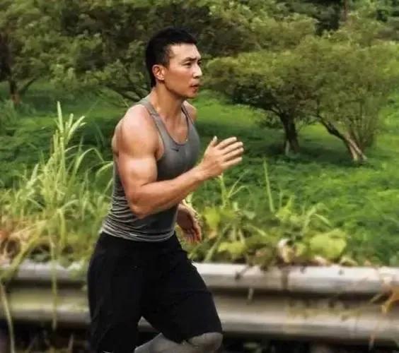 刘畊宏是谁,怎么就火了(刘畊宏唱歌周杰伦)