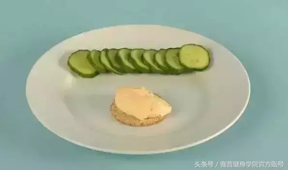 100卡路里到底长啥样?不知道,就看完再吃吧(100卡路里是什么概念)