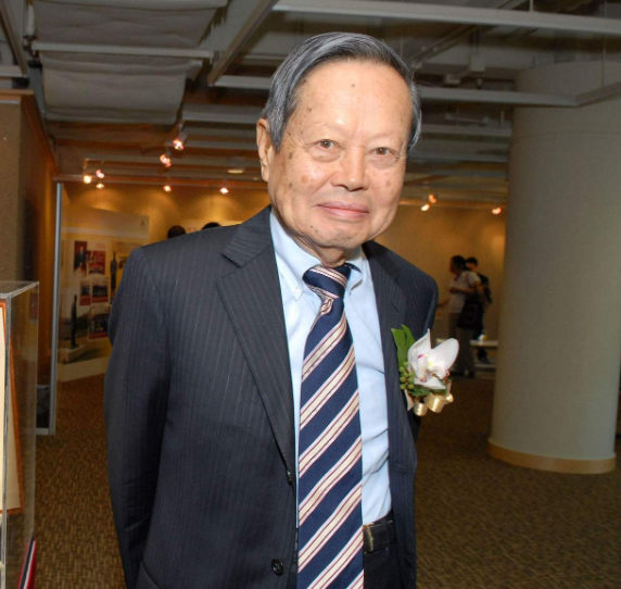 杨振宁和翁帆结婚16年后,翁帆终于不再隐瞒,含泪说出结婚原因(杨振宁和翁帆结婚日期)