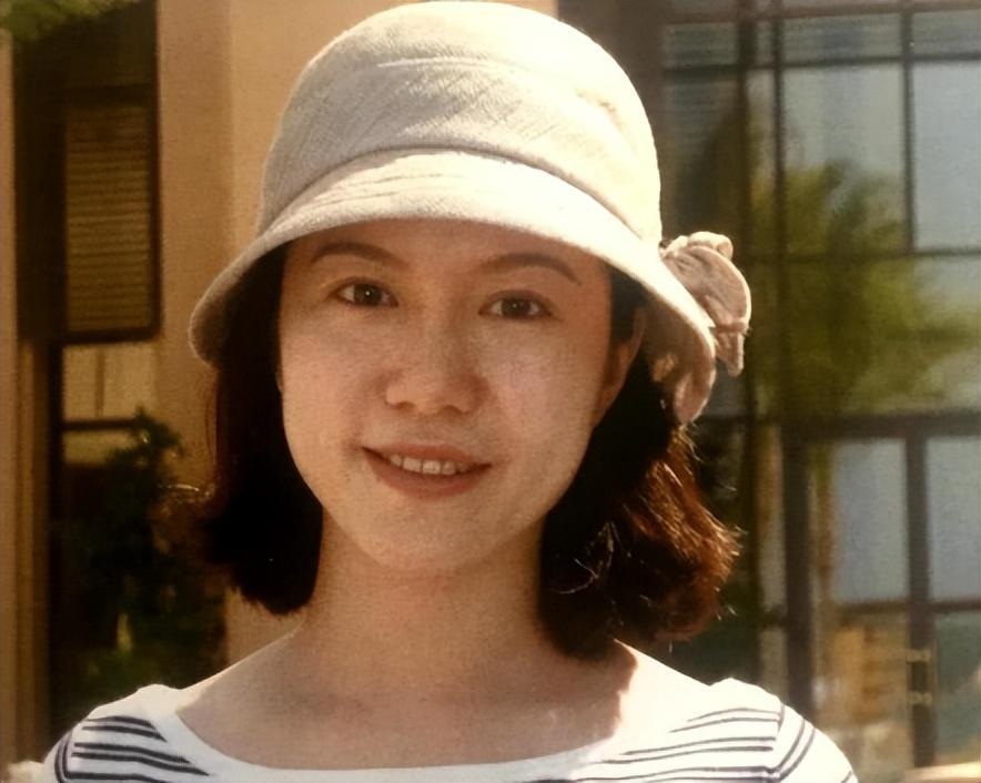 杨振宁101岁,翁帆嫁给他19年了,他们如今怎么样?(杨振宁和翁帆结婚日期)