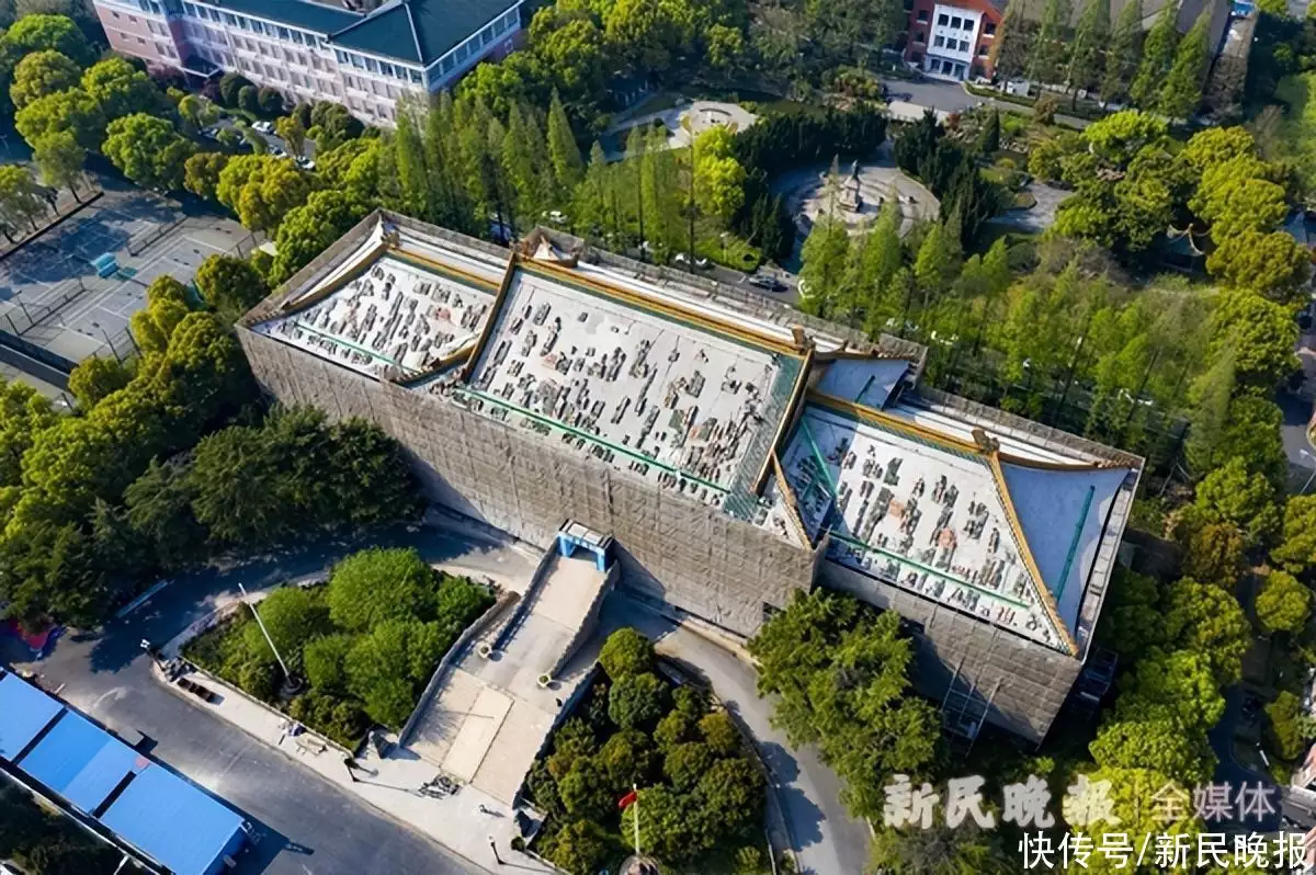 上海体育学院与中国太平洋保险集团签署战略合作协议