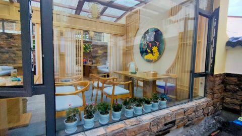 求一个人旅行九寨沟攻略?要准备多少钱?带什么物品?时间怎么掌控?途中需要注意哪些事项?越完善详细越好?(九寨沟一日旅游攻略自助游)