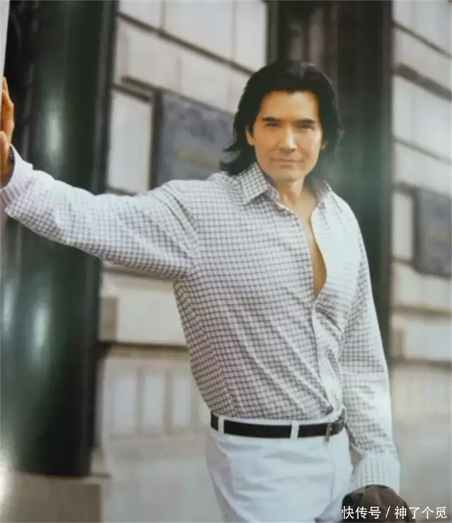 被称为初代男神,女友曾是叶倩文,63岁的他为何至今未婚?(叶倩文前男友有哪些)