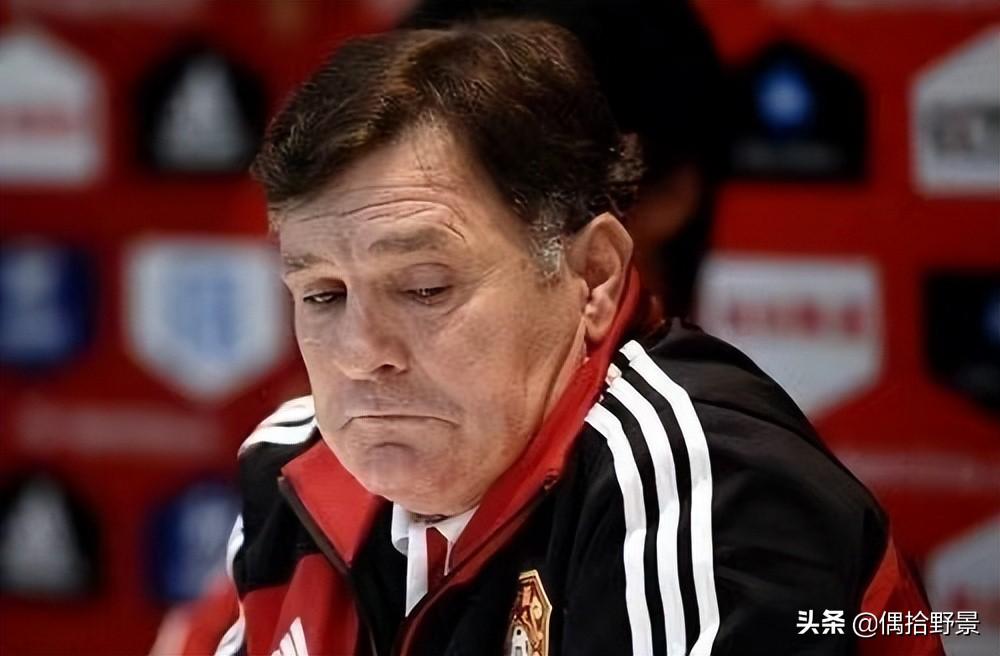 李霄鹏下课已成定局 中国男足主帅竞选再次陷入“土洋之争”的怪圈(李霄鹏足球之夜)