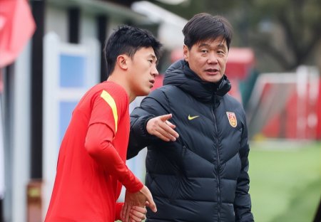 国足帅位又迎变数!李霄鹏下课基本已成定局,新一轮选帅即将开始(李霄鹏接任国足主帅)