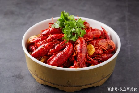 小龙虾每斤跌破10元,把龙虾口味吃个遍,学习一下龙虾的常见做法