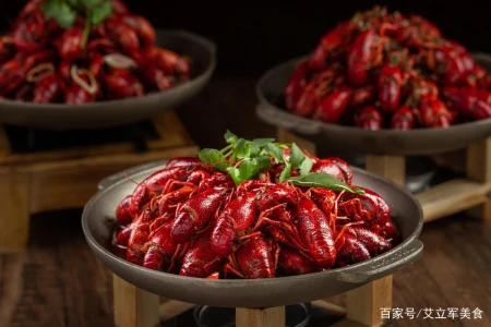 小龙虾每斤跌破10元,把龙虾口味吃个遍,学习一下龙虾的常见做法