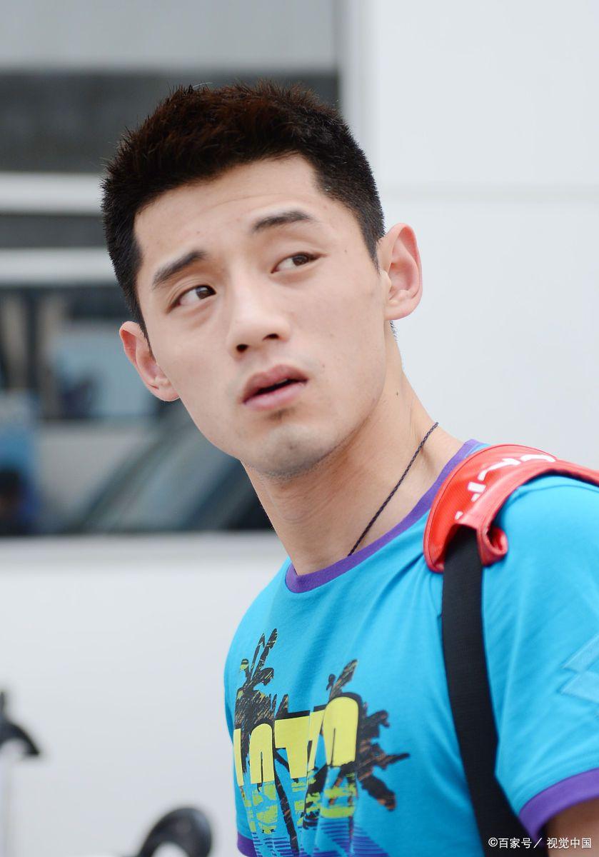 李微敖向景甜致歉,并说不怕张继科告他,他有证据