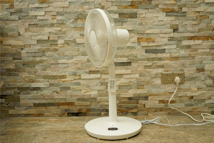 空气循环扇是真好用还是“智商税”?使用二个月后,谈谈我的感受