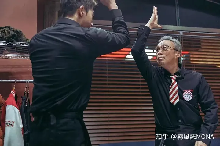 李星民、南柱赫最新电影《我记得》:不能忘却的双重记忆,色彩是亮点