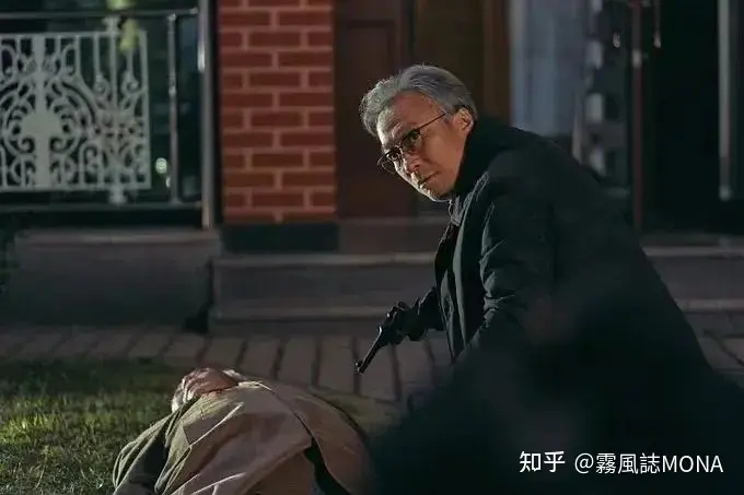 李星民、南柱赫最新电影《我记得》:不能忘却的双重记忆,色彩是亮点