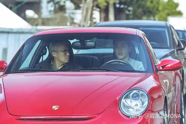 李星民、南柱赫最新电影《我记得》:不能忘却的双重记忆,色彩是亮点