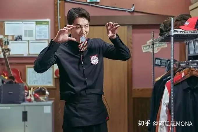 李星民、南柱赫最新电影《我记得》:不能忘却的双重记忆,色彩是亮点