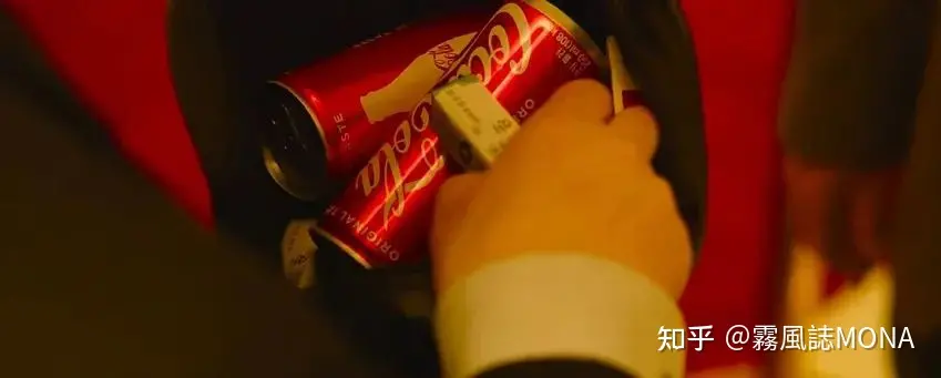 李星民、南柱赫最新电影《我记得》:不能忘却的双重记忆,色彩是亮点