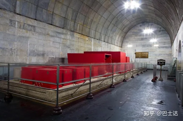 带你探秘皇帝的陵墓真的那么诡异?——明十三陵之定陵-明十三陵定陵门票多少钱