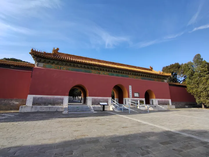 实探北京十三陵定陵地宫,揭秘传说中的皇后诈尸,真的很邪门?-十三陵定陵语音讲解