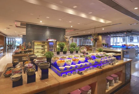 “自助餐”怎么总吃不回本?员工爆料:餐厅布局巧妙,全是套路(自助餐不好吃咋办)