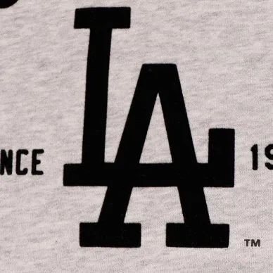 炫酷的MLB到底是哪里的品牌呢?-mlb是哪儿的牌子