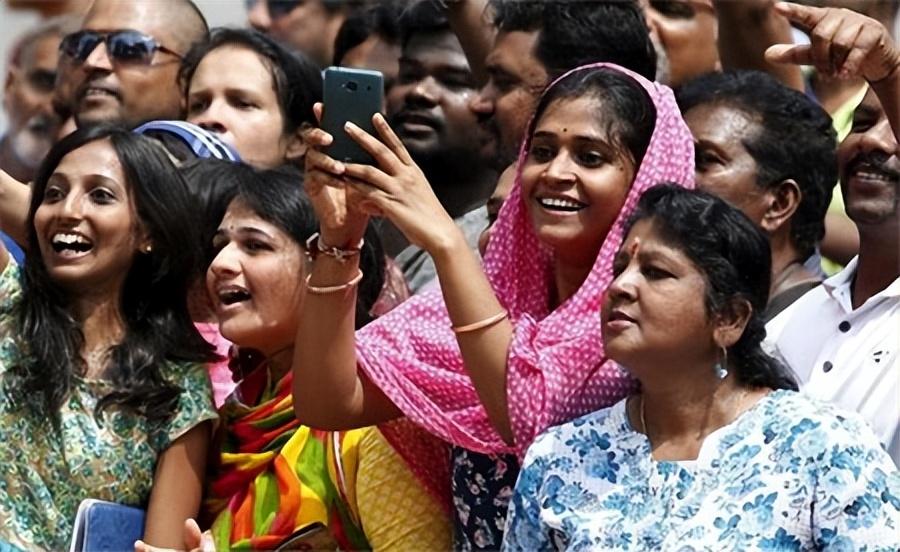 印度人口将超我国 失去第一人口大国头衔意味着什么?(印度将成为第一人口大国是哪一年提出的)