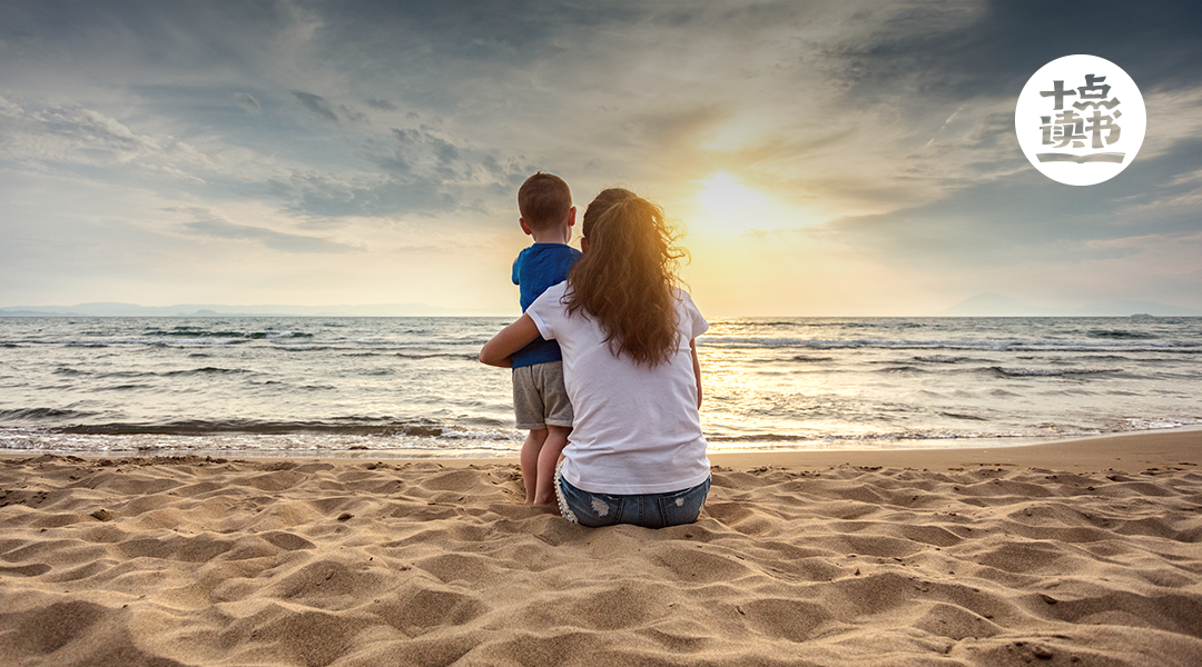 “女儿的救命药,被妈妈换成了维生素”:她的故事,揭露中国父母的通病(女儿救救)