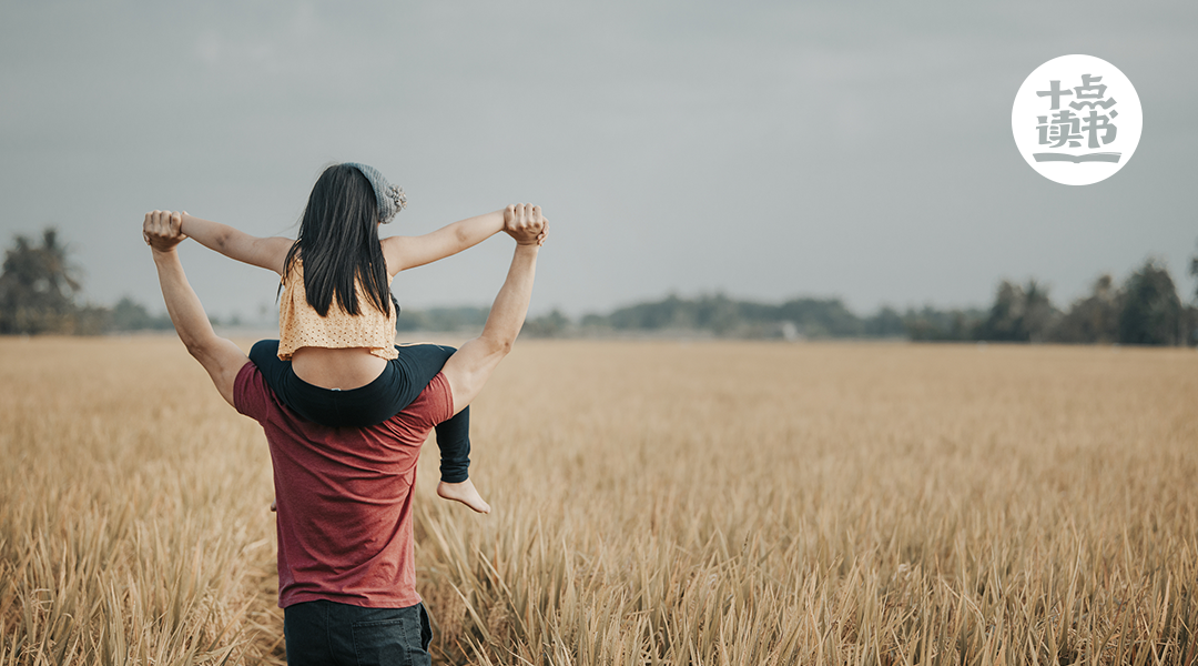“女儿的救命药,被妈妈换成了维生素”:她的故事,揭露中国父母的通病(女儿救救)