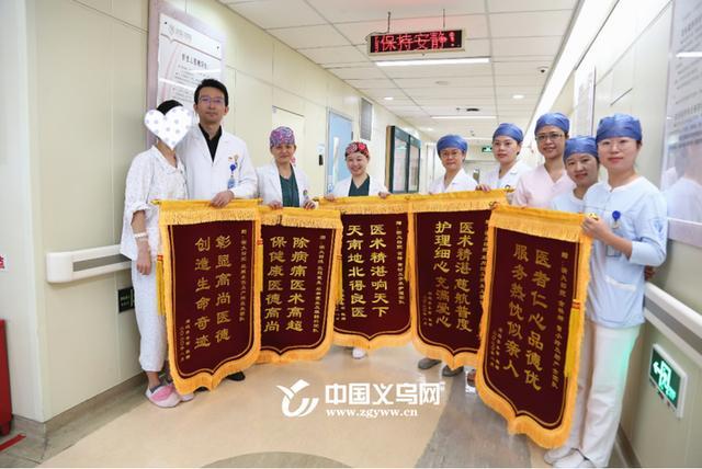 二胎妈妈遭遇凶险胎盘植入 死里逃生后写下2000字小作文(胎盘植入孩子还能保吗)