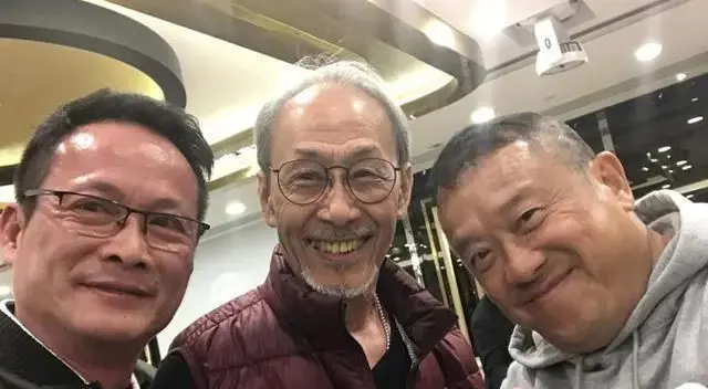 香港资深戏骨因肠癌肺转移病逝,痛惜!(68岁香港演员患癌)