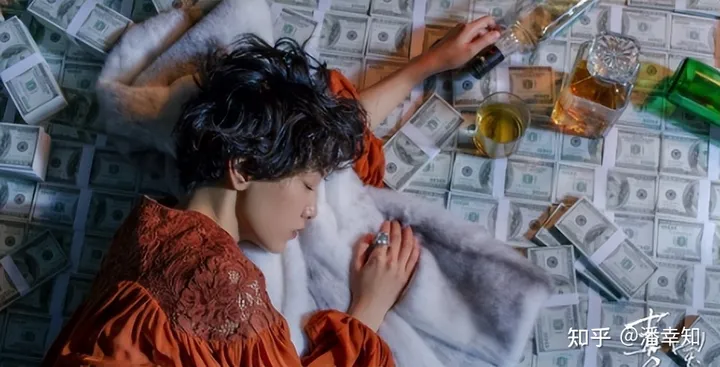 20岁女网红被曝“知三当三”一次叫价10万,聊天记录曝光太露骨(网红知一套图)