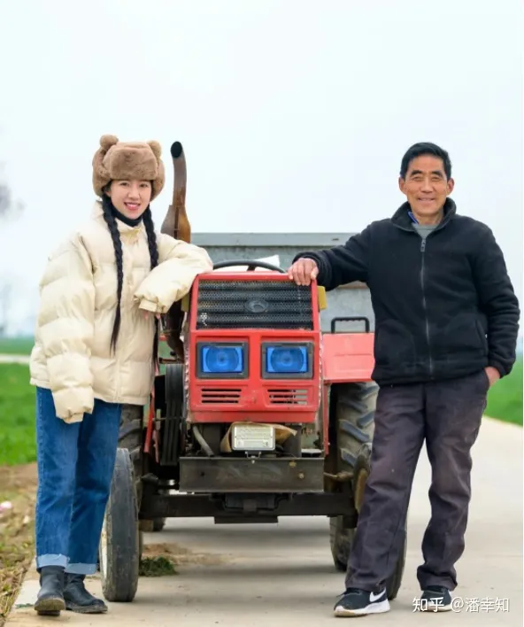 20岁女网红被曝“知三当三”一次叫价10万,聊天记录曝光太露骨(网红知一套图)