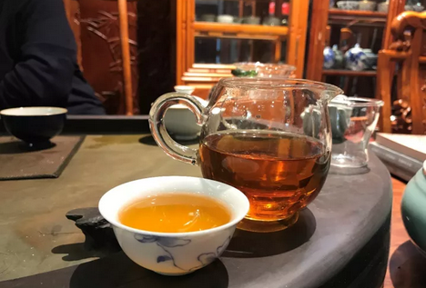红茶中的“软黄金”—茶黄素-红茶中的茶黄素
