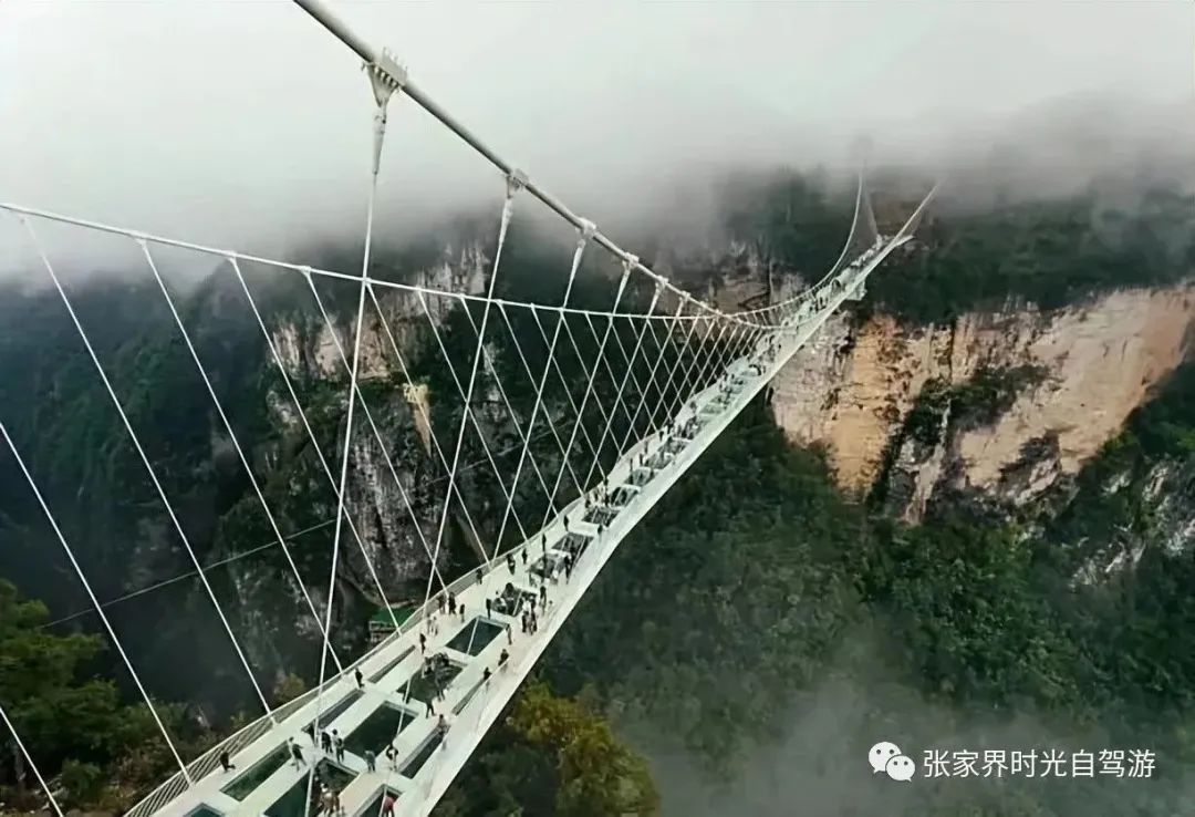 张家界旅游攻略_张家界三、四、五日游景点路线_看完少走弯路-张家界游玩攻略三日游路线