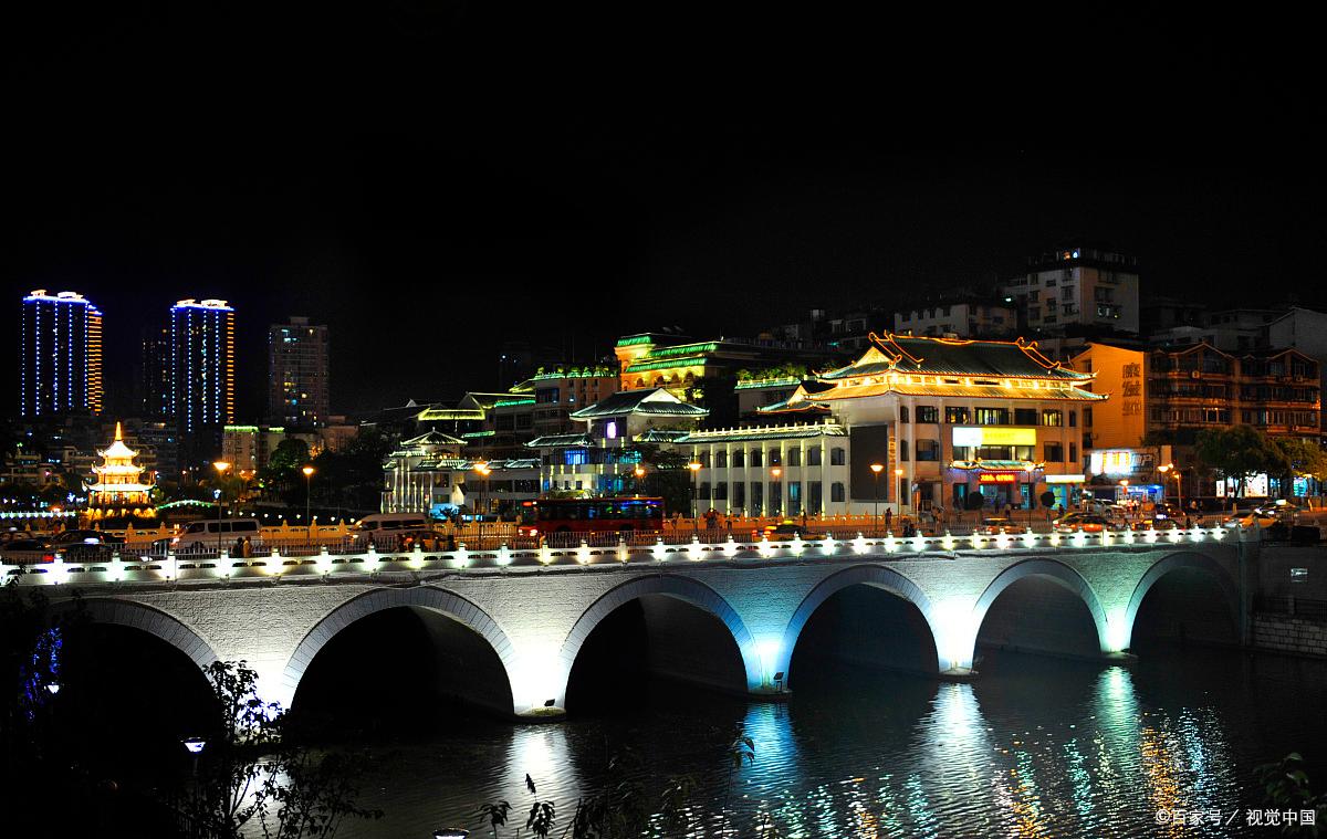 第一次来张家界,推荐一条3天的行程,吃、住、游都有-张家界旅游三天攻略