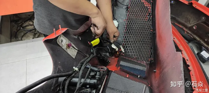 保时捷的经典传承911(991.2)蜕变GT3全过程(改装经验技术贴)(保时捷911车型大全价格)