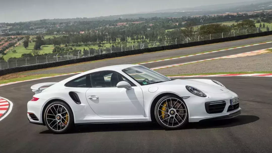 991体现了迄今为止保时捷 911的最高发展阶段(保时捷911发展史简介)