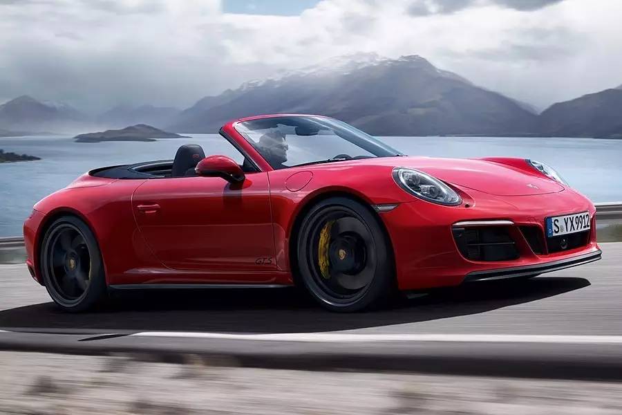 原版引进无阉割!保时捷 911 GTS 全系更新:Porsche 991.2 GTS '2018(保时捷911全方位介绍)