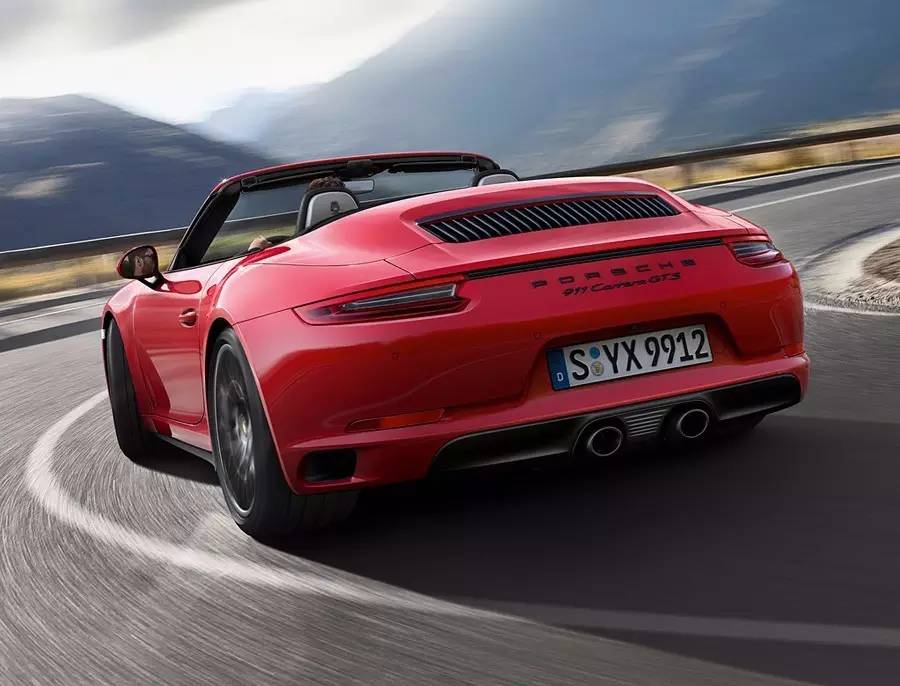 原版引进无阉割!保时捷 911 GTS 全系更新:Porsche 991.2 GTS '2018(保时捷911全方位介绍)
