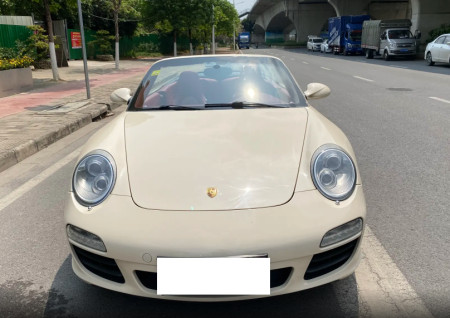 二手保时捷911:2008款卖58.88万,配3.8L自吸,百公里加速4.9秒(保时捷9112012款二手)