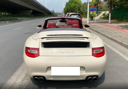 二手保时捷911:2008款卖58.88万,配3.8L自吸,百公里加速4.9秒(保时捷9112012款二手)