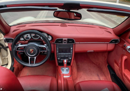 二手保时捷911:2008款卖58.88万,配3.8L自吸,百公里加速4.9秒(保时捷9112012款二手)