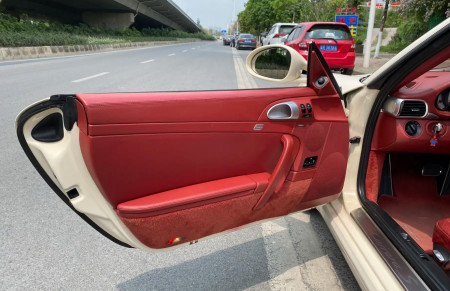 二手保时捷911:2008款卖58.88万,配3.8L自吸,百公里加速4.9秒(保时捷9112012款二手)