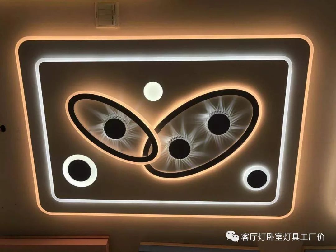 家用吸顶灯客厅灯卧室灯多大尺寸多少瓦数合适?-家用卧室吸顶灯一般多少瓦够用