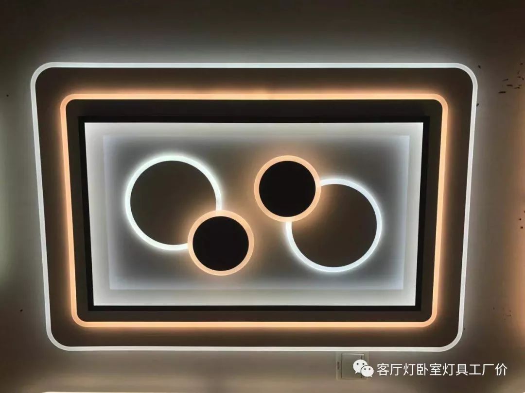 家用吸顶灯客厅灯卧室灯多大尺寸多少瓦数合适?-家用卧室吸顶灯一般多少瓦够用