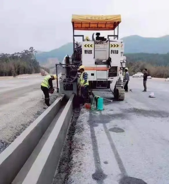 滑模施工@混凝土滑模机施工(混凝土滑模施工动画)