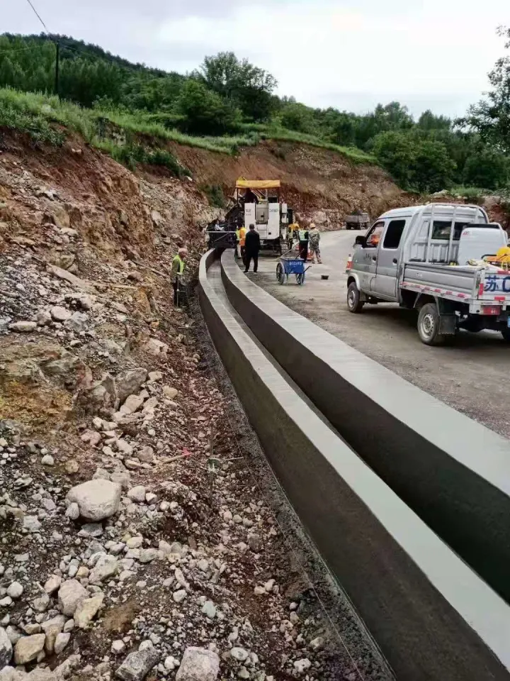 工地滑模施工(建筑工地滑模)