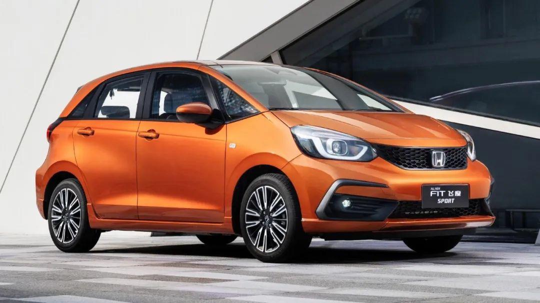 为什么Jeep不国产牧马人?丨寅哥么么答(国内牧马人为什么那么贵)